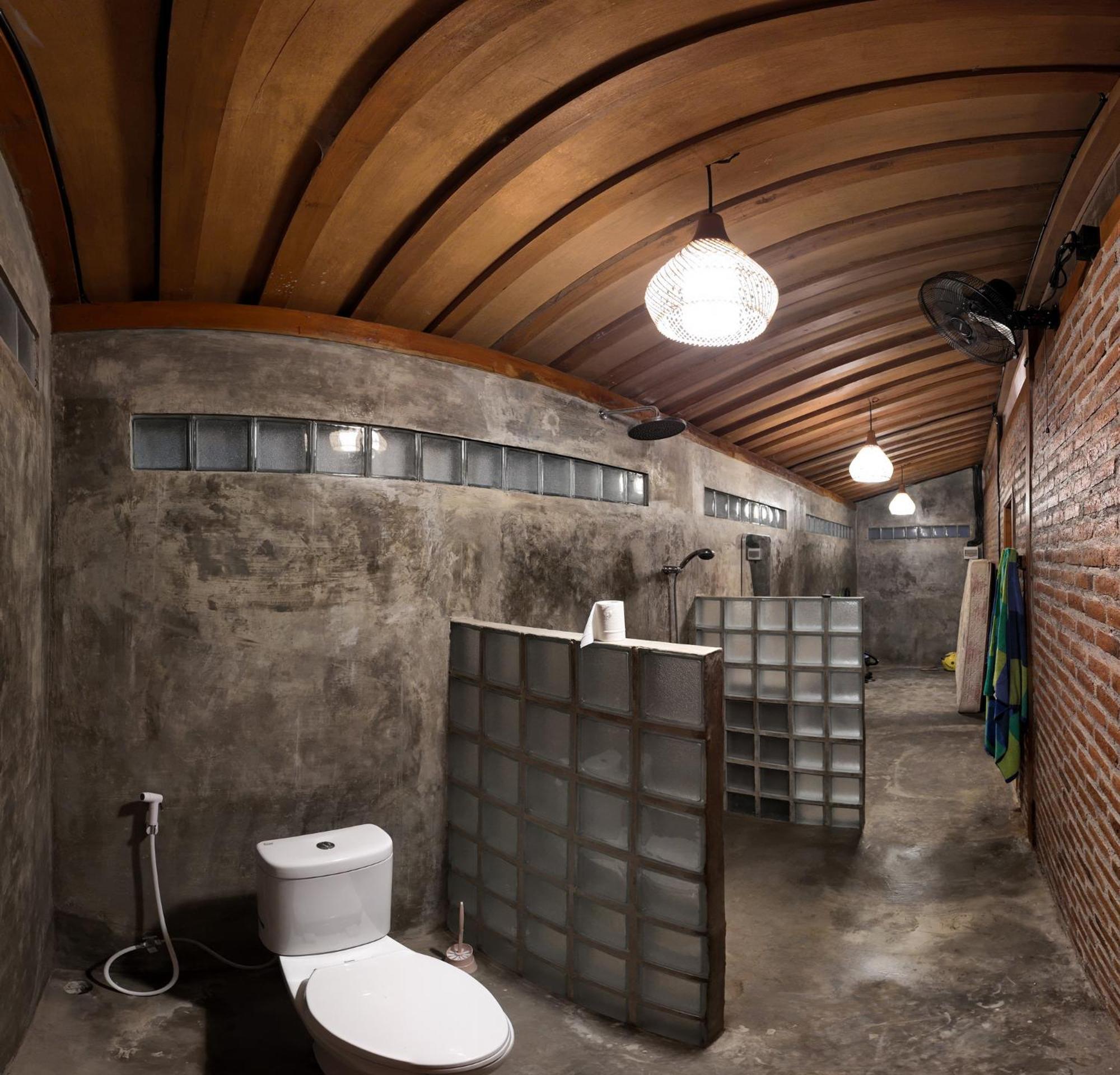 Вилла Private Joglo In Heart Of Sanur Экстерьер фото