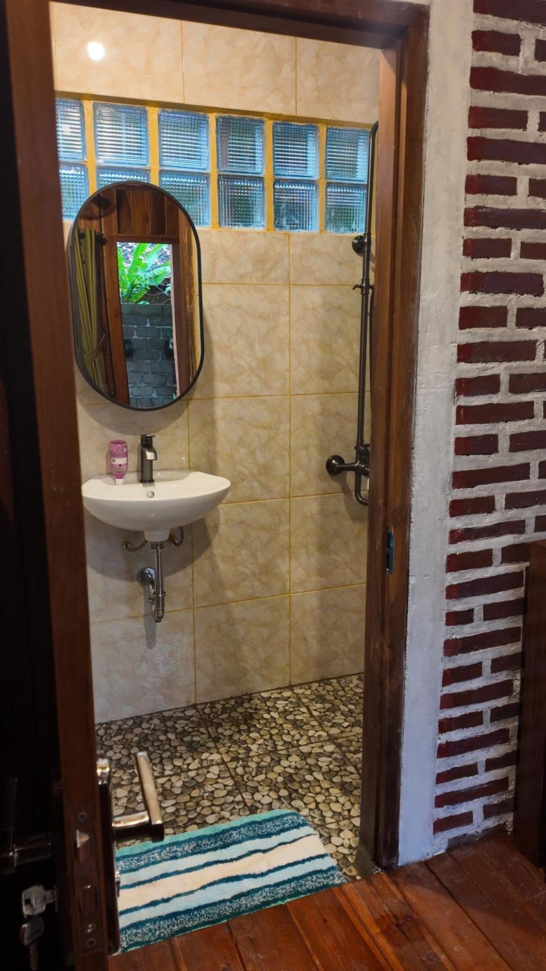 Вилла Private Joglo In Heart Of Sanur Экстерьер фото