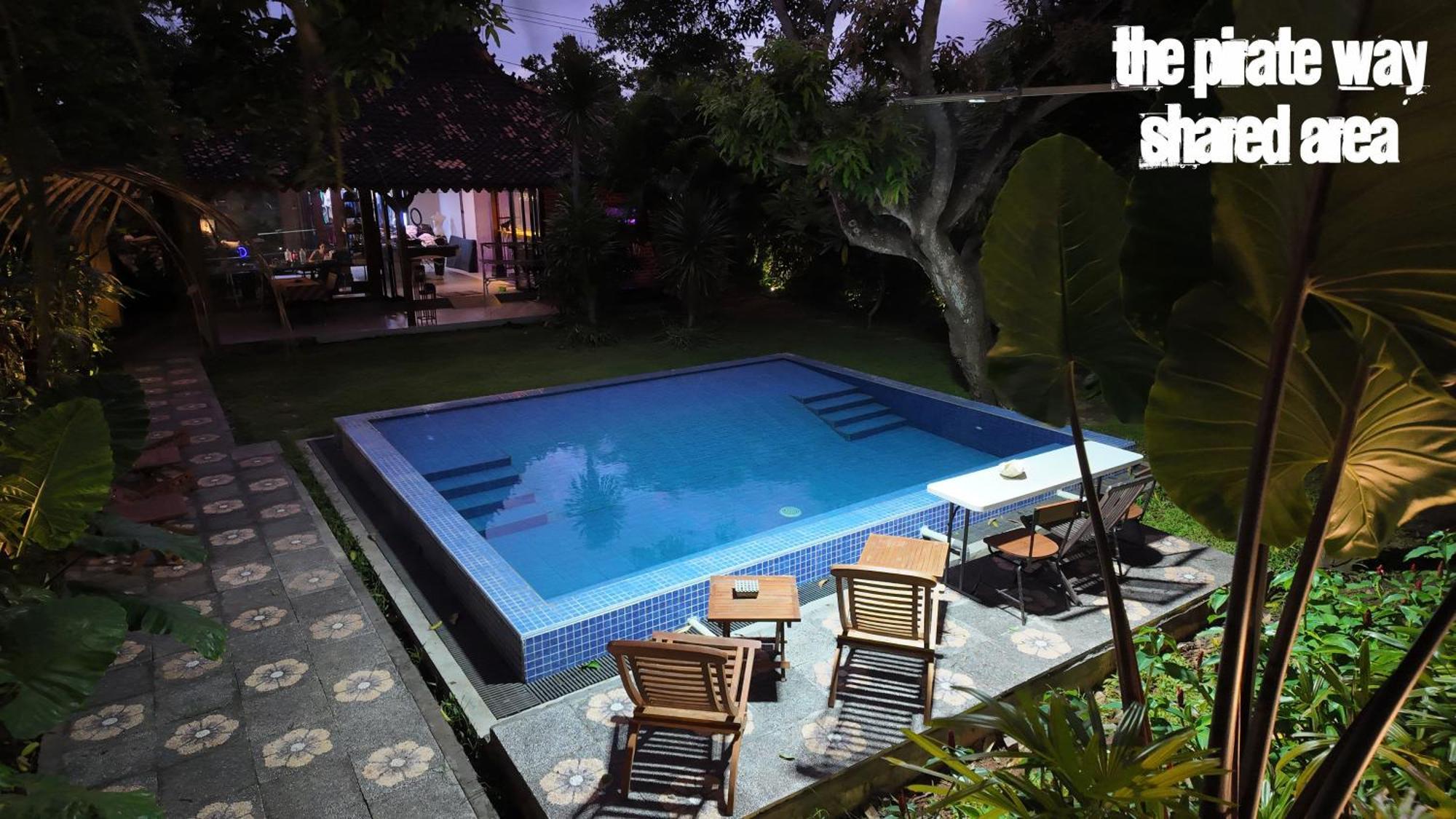 Вилла Private Joglo In Heart Of Sanur Экстерьер фото